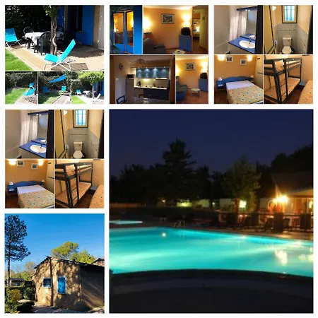 Provence, Uzes, Maisonnette 6-7 Personnes Dans *