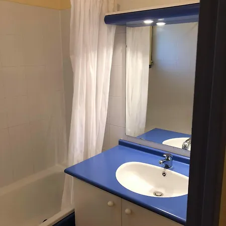 Holiday home Provence, Uzes, Maisonnette 6-7 Personnes Dans