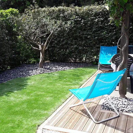 Tatil Evi Provence, Uzes, Maisonnette 6-7 Personnes Dans